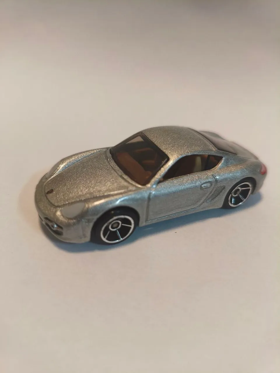 Hot Wheels RLC Real Riders Dairy Delivery - Brinquedos e Jogos