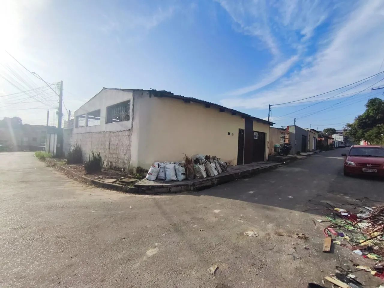 //Alugo casa com quintal e garagem no Nova Cidade  - Foto 4