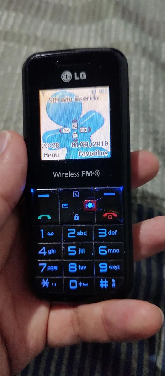 Celular antigo lg wireless fm só chip vivo funcionando