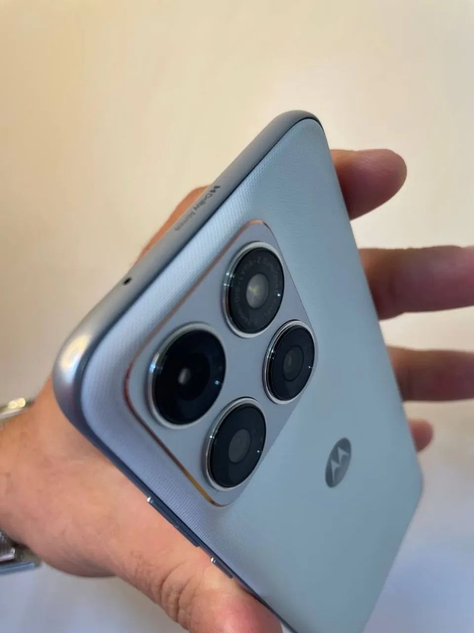 Motorola Moto Edge 70 Fusion  - Foto 4