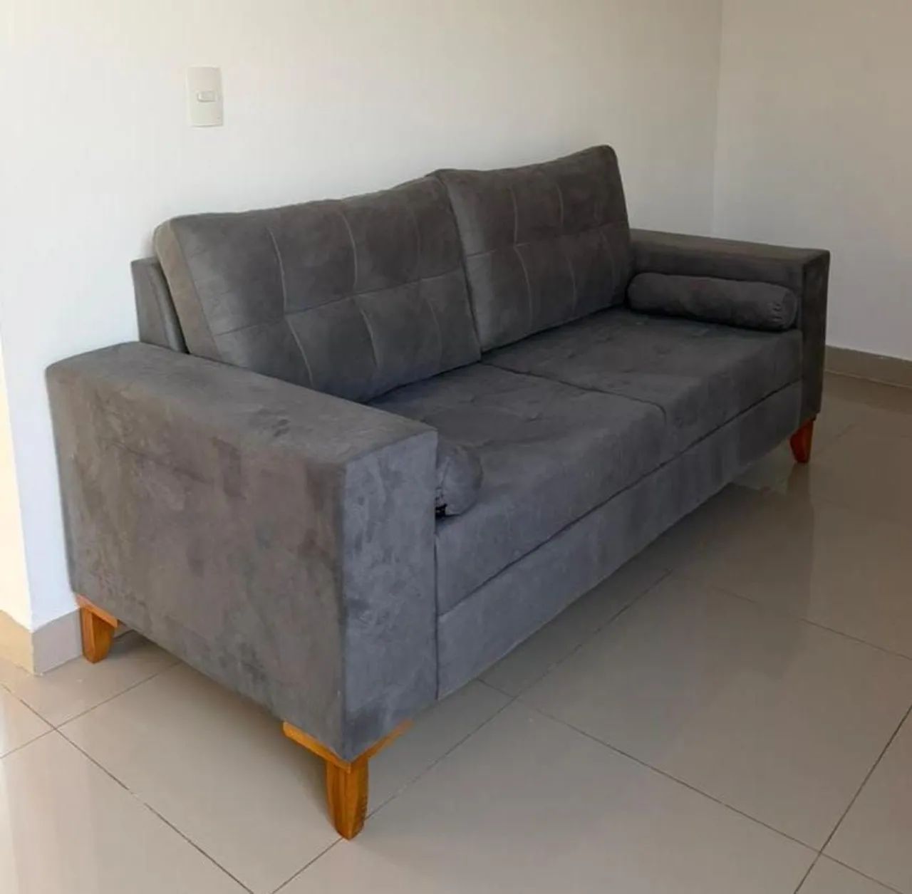 Sofá Retrô Luxo (Super promoção)
