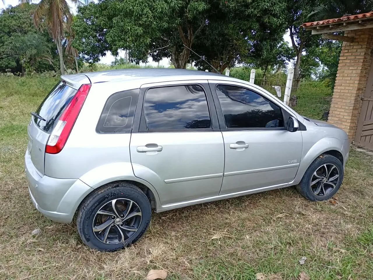 Ford Fiesta 1.6 8V FLEX 2010