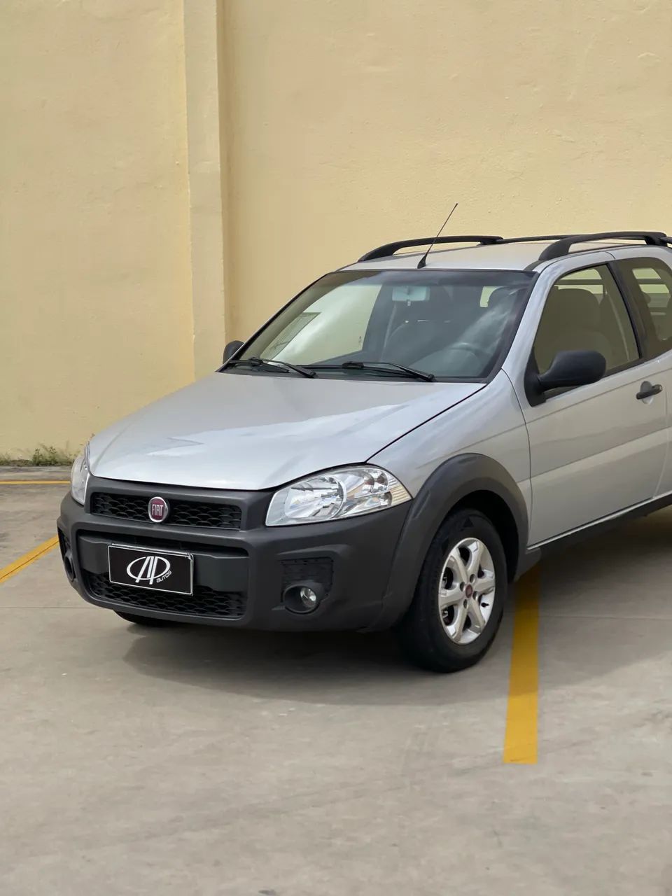 Fiat Strada Working 1.4 MPI Fire Flex 8V CD 2014 - Foto 5