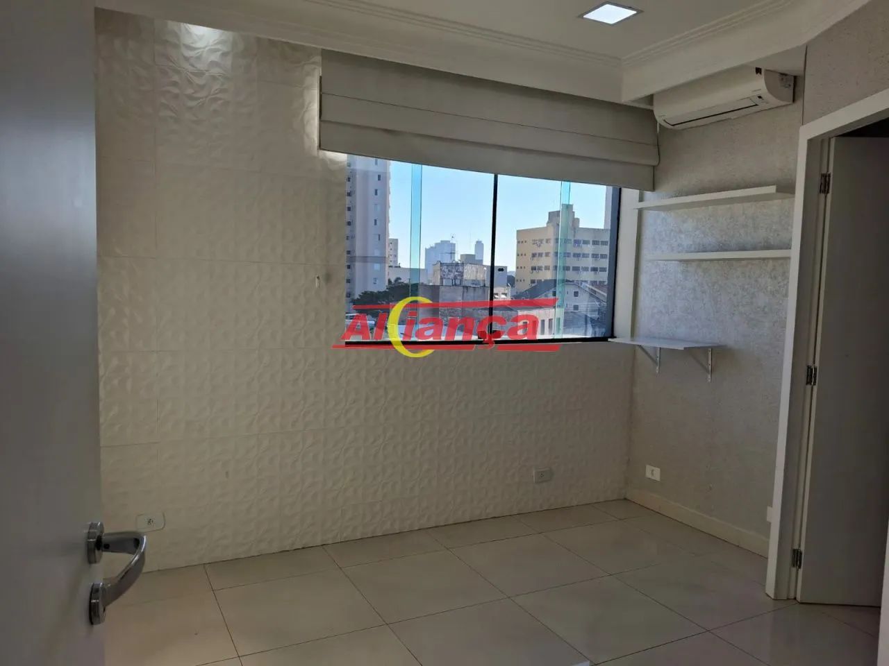 Sala comercial para alugar , semi mobiliada , com cozinha, recepção - Centro - Foto 4