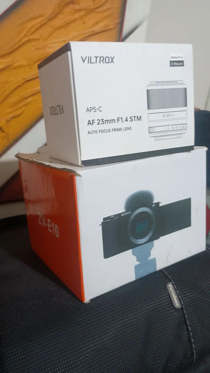 ZVE 10 KIT VILTROX 23mm, Flash godox e lente 35mm