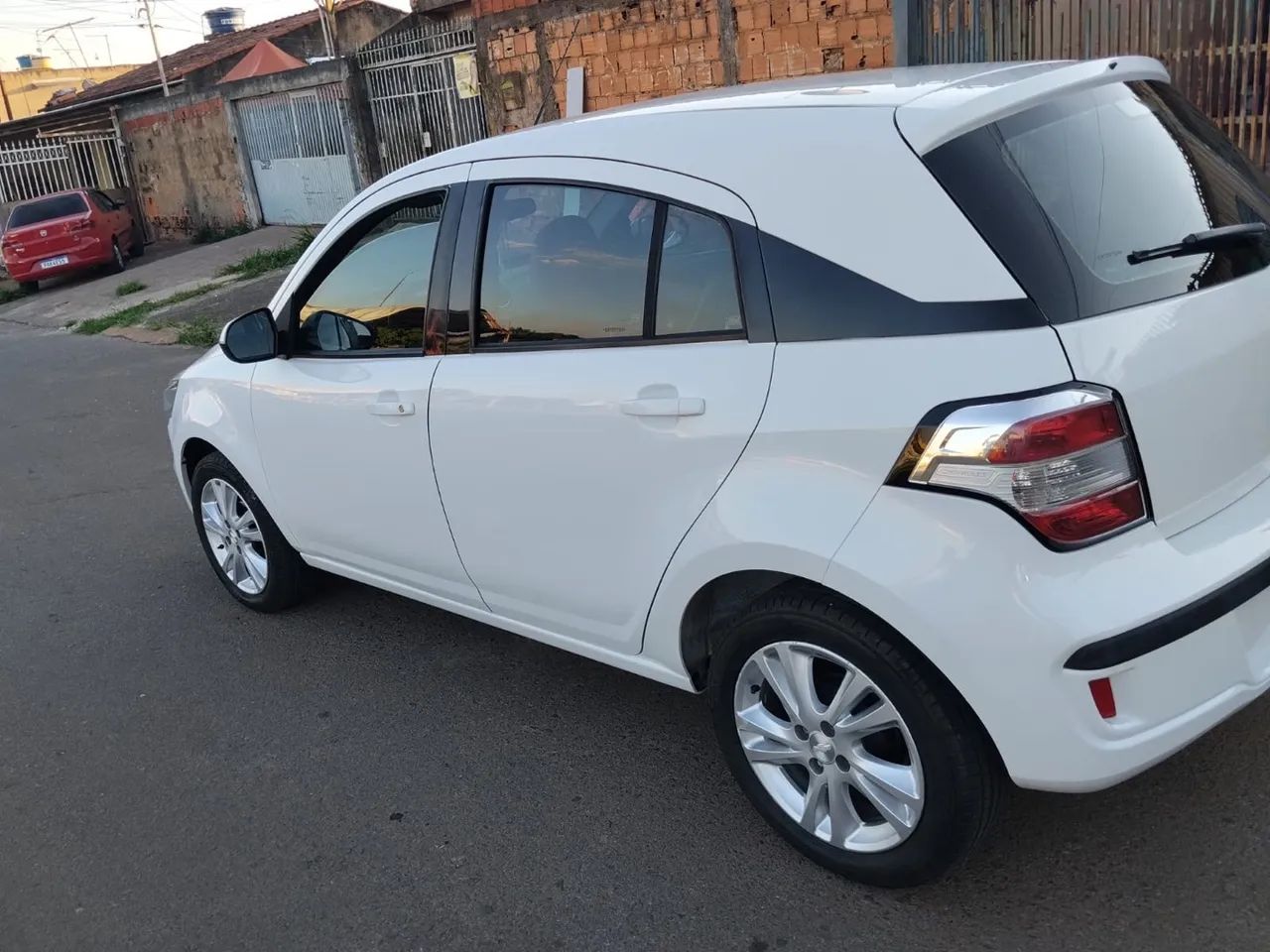 Chevrolet Agile LTZ 1.4 MPFI 8V FLEXPOWER 5P 2014