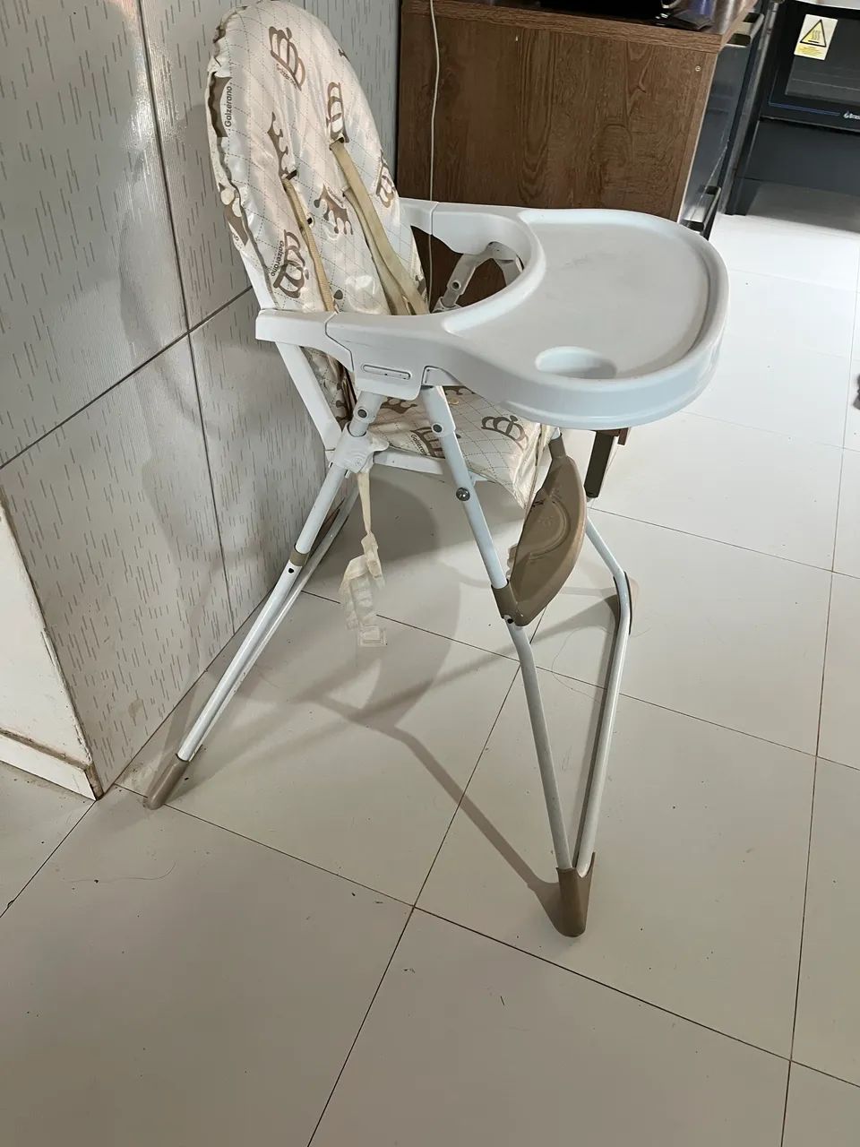  ?  Cadeira de Alimentação Infantil - Ótimo Estado - Foto 2