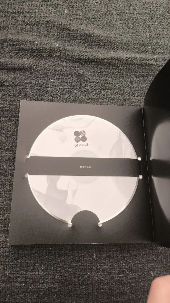 Álbum BTS - Foto 4