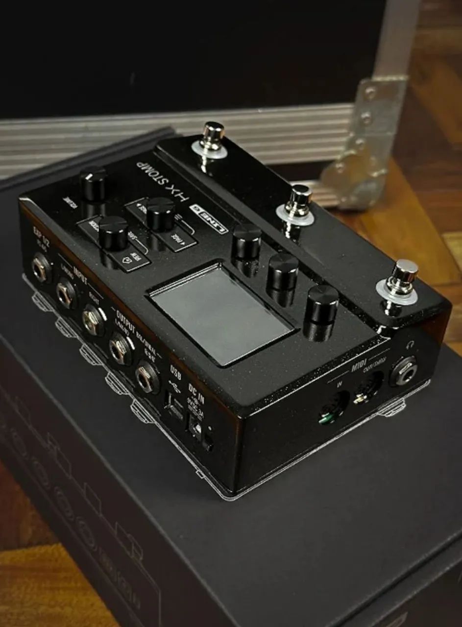 Pedaleira hx stomp  - Foto 2