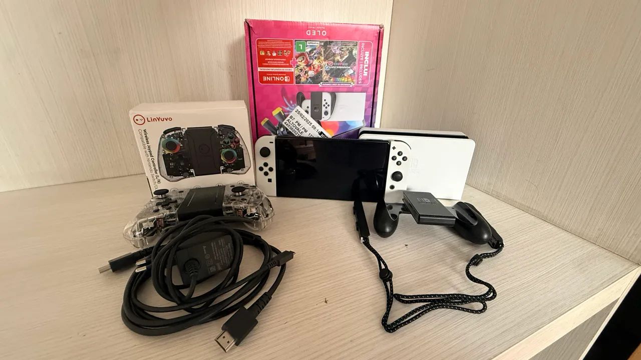 Nintendo Switch OLED Branco + Controle Extra + Mortal Kombat