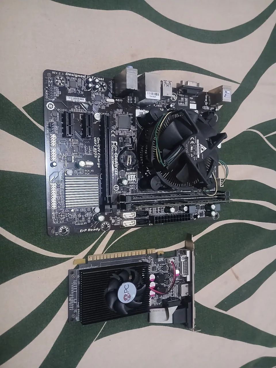 Kit placa mae 8gb gt210 1gb - Foto 2