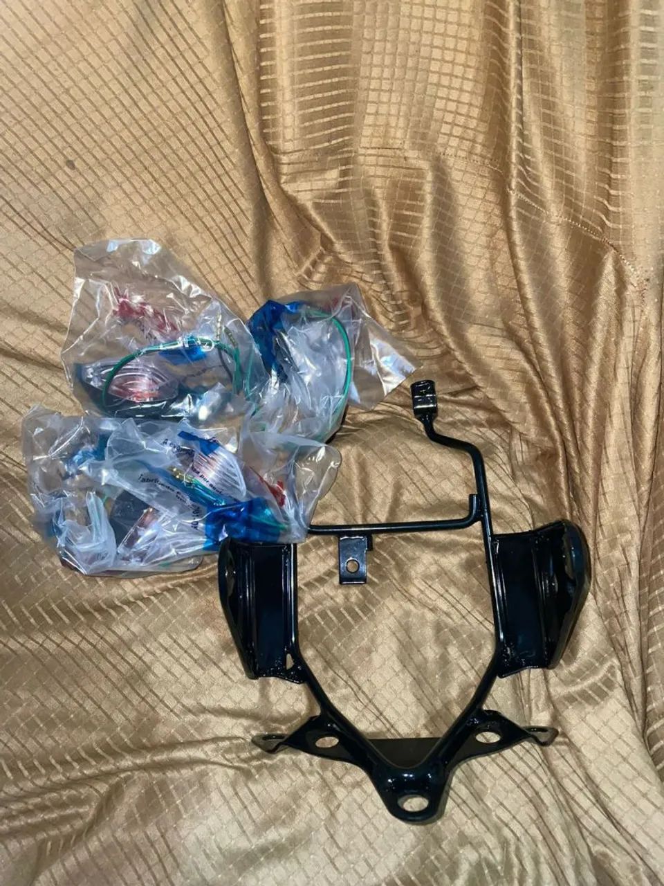 Caixa de farol completal + painel redondo+aranha + 4 setas e parafusos tudo novo