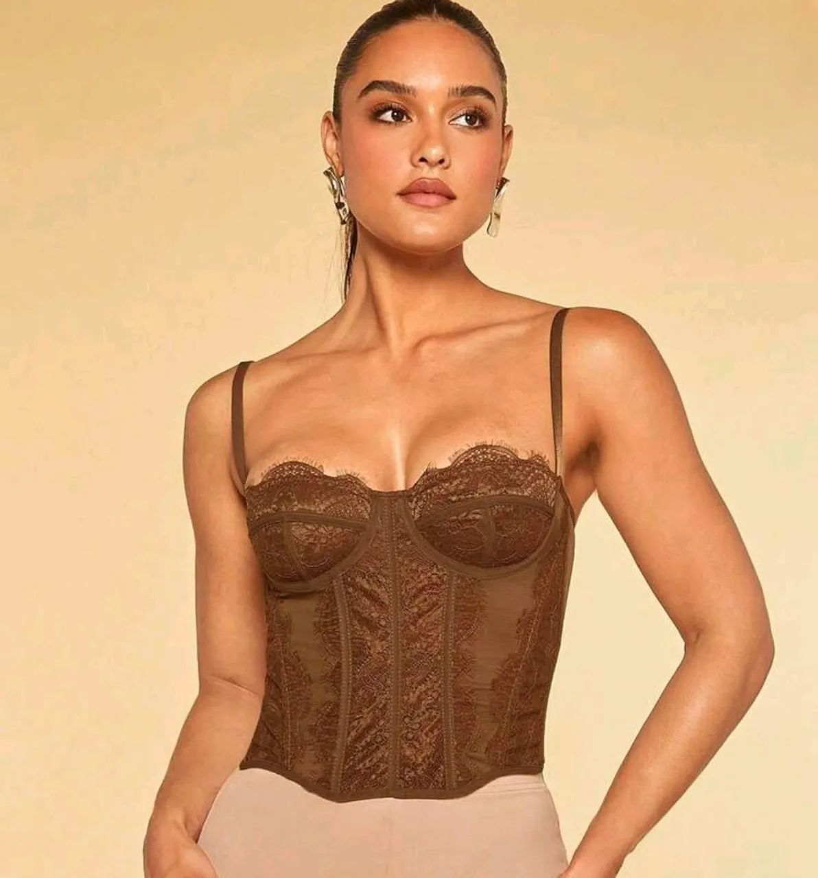 Corset Rendado - Castanho