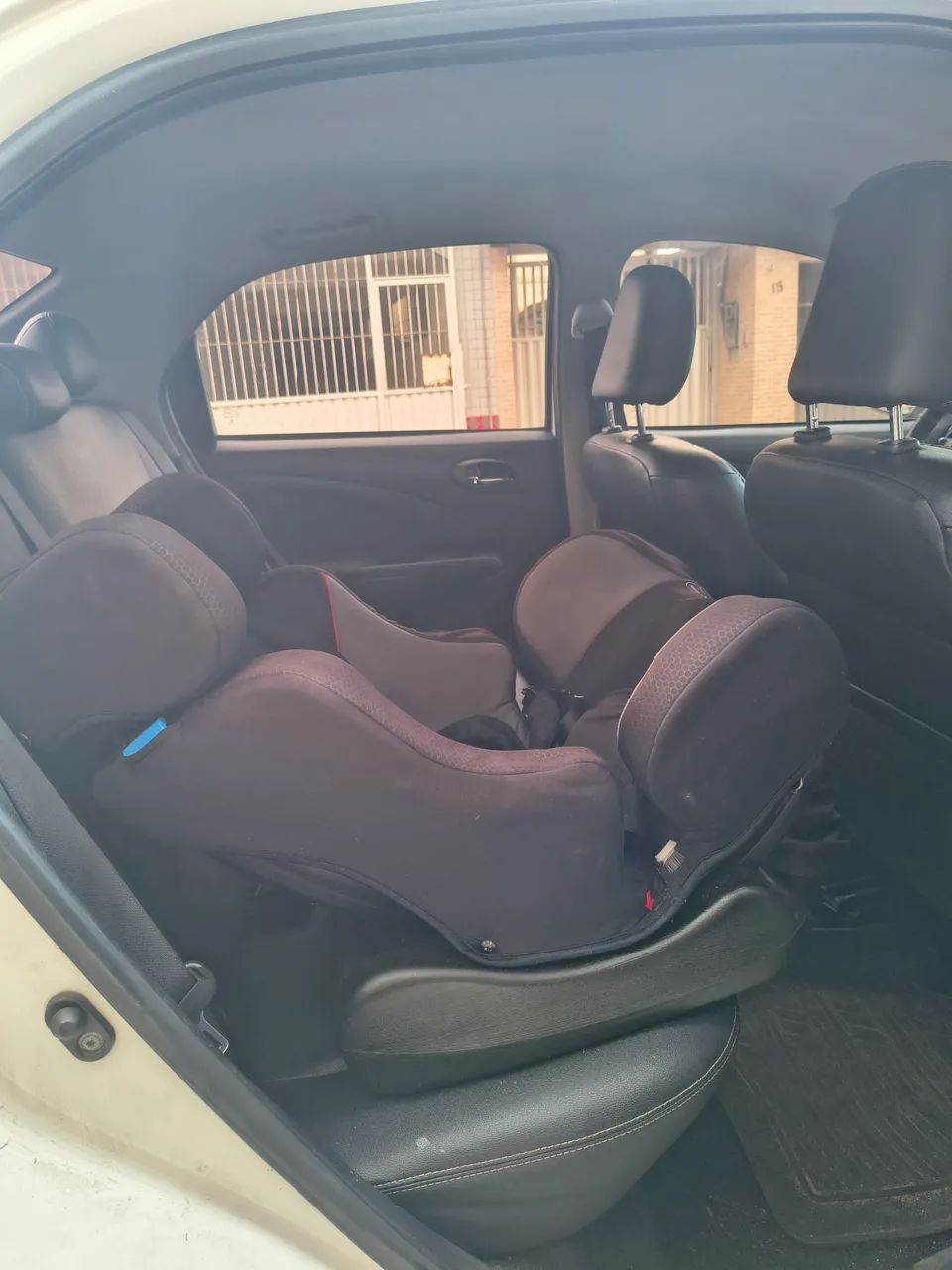 Cadeirinha carro - Foto 2
