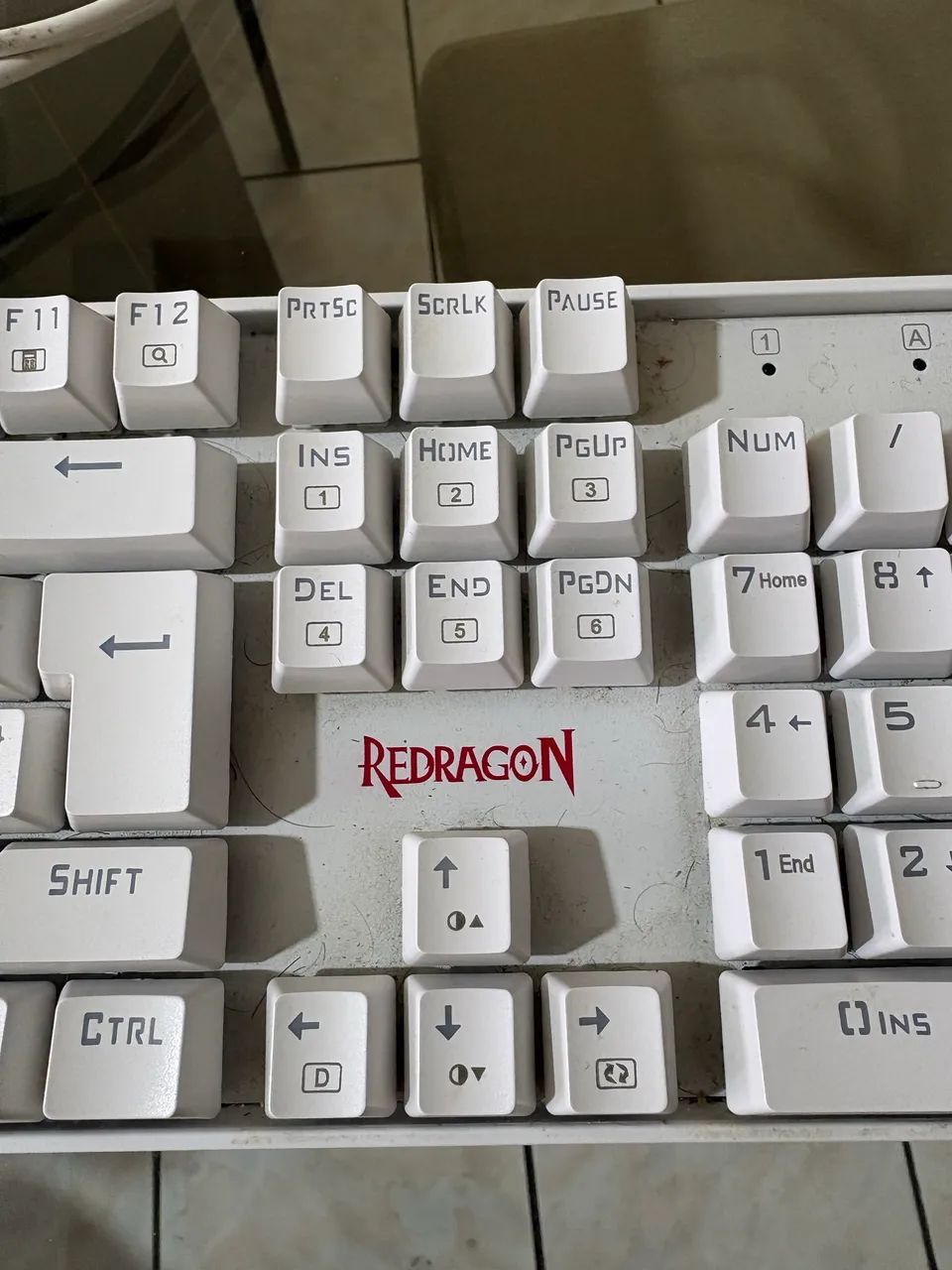 Teclado Gamer Redragon Mitra Lunar White - Foto 4