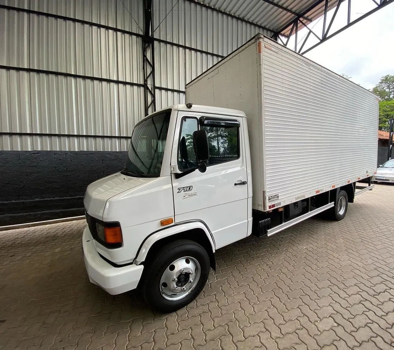 MB 710 Plus Bau 2012 - Foto 3