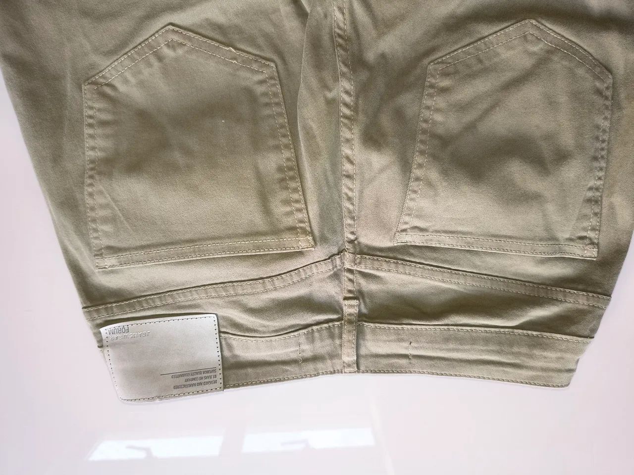 Calça Fórum tamanho 40 - Foto 2