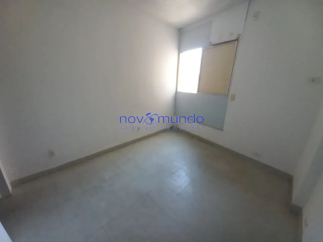 CENTRO - PROXIMO METRÔ ESTAÇÃO URUGUAIANA SALA C/ 20 M² - Foto 2