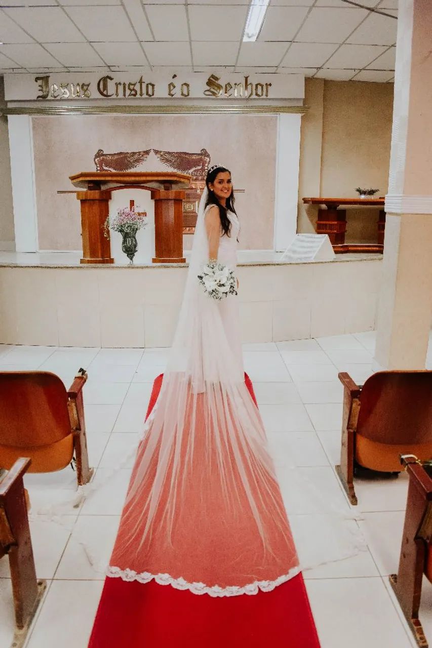 VENDO VESTIDO DE NOIVA - Foto 3