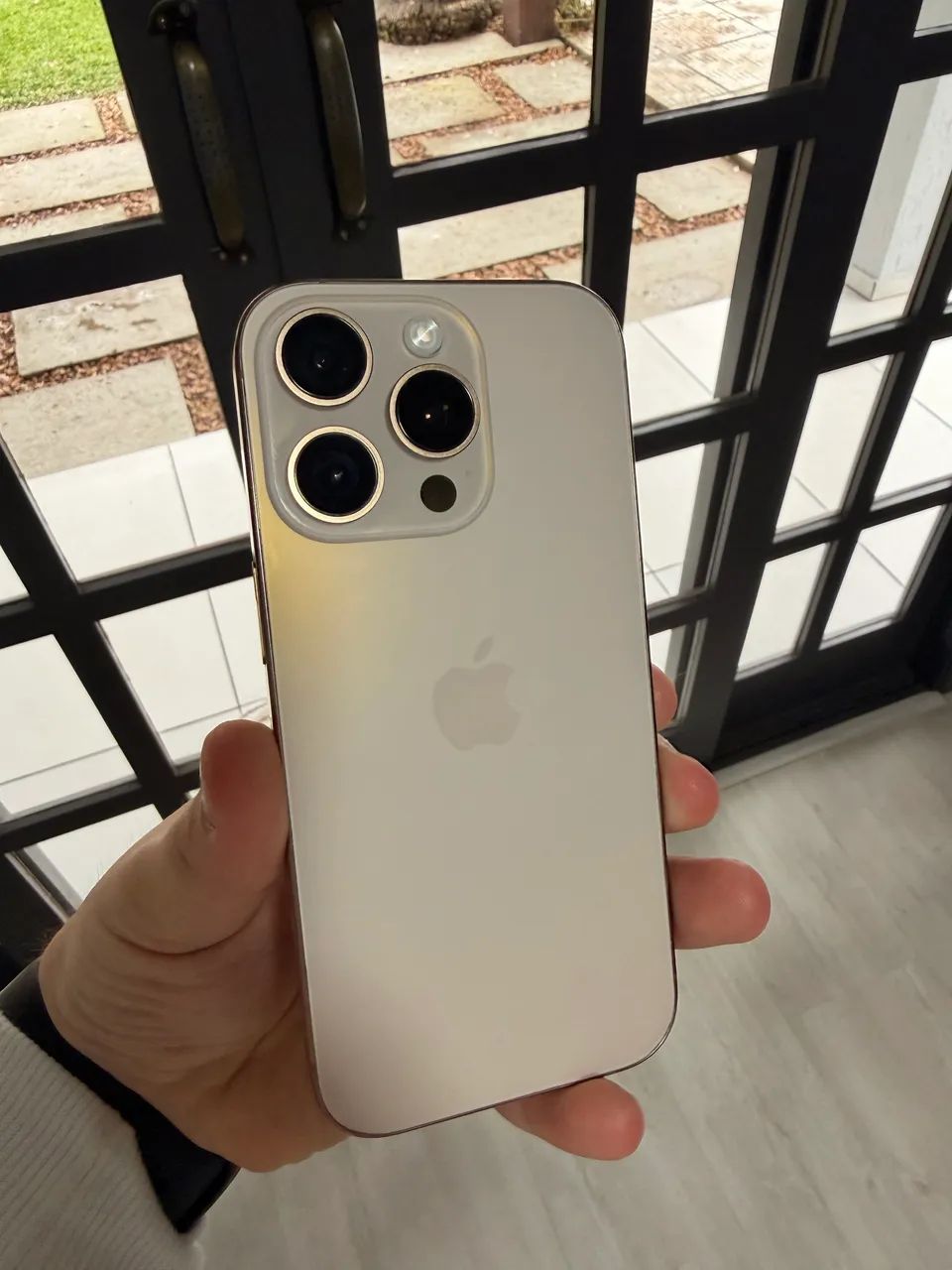 iPhone 16 pro 256