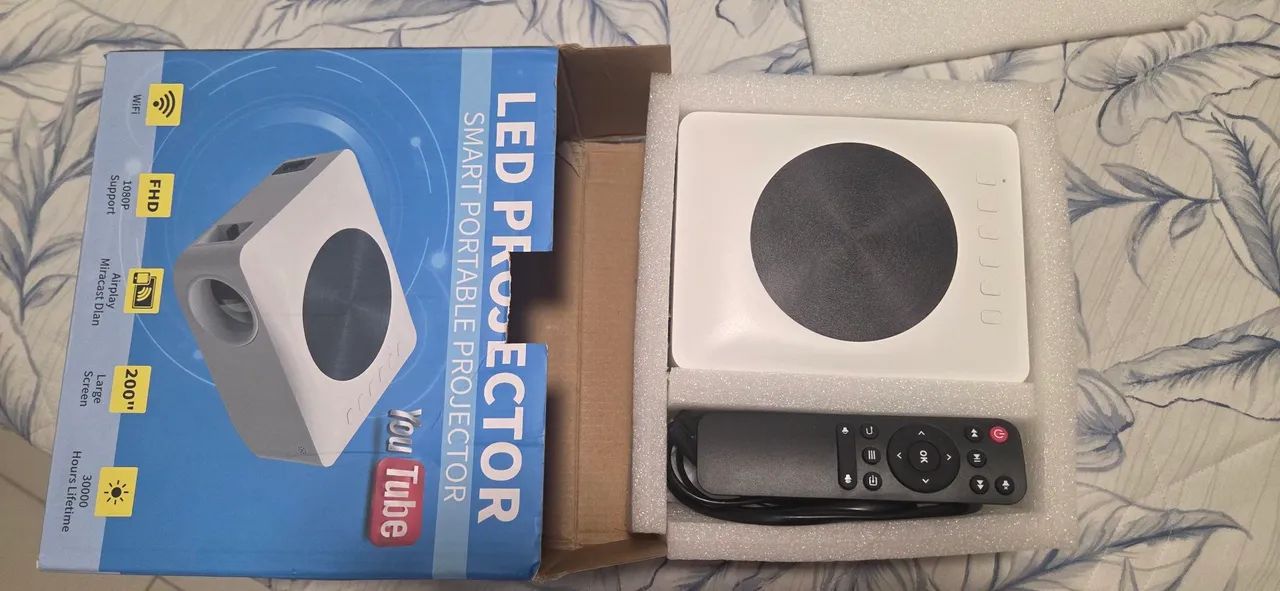 Projetor com pedestal - Foto 4