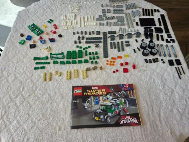 Lego Marvel 76015 - Completo - Impecável - Foto 2