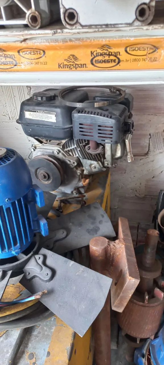 Vendo dois motores a gasolina funcionando perfeitamente revisado  - Foto 3