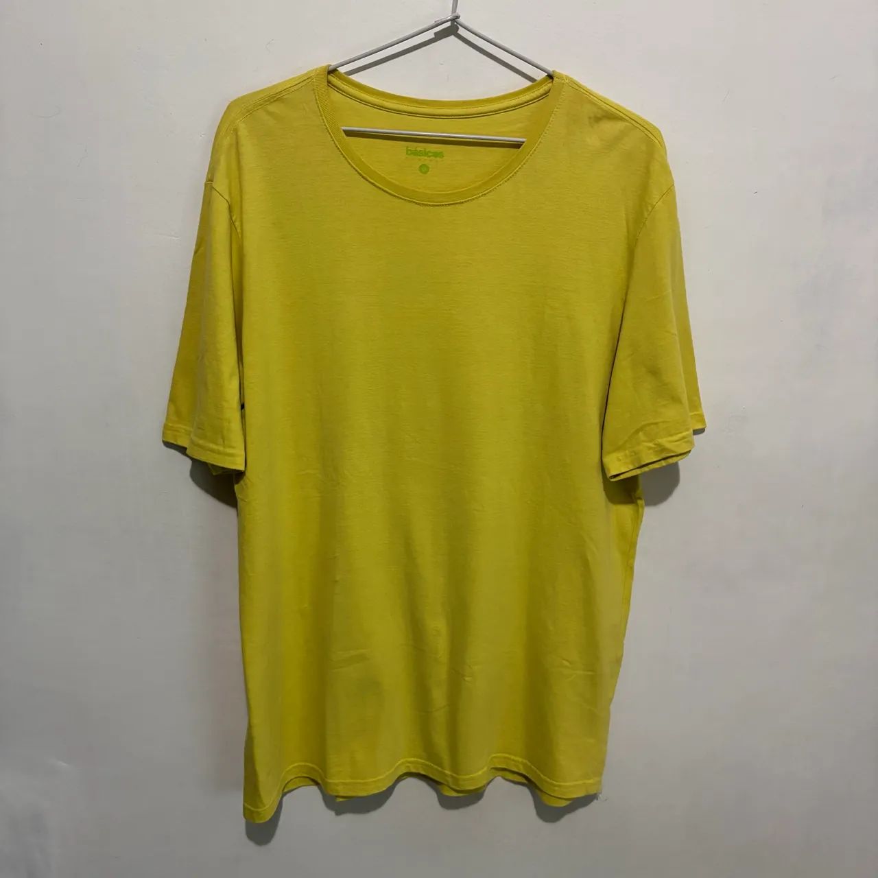 Camiseta Básica Amarela