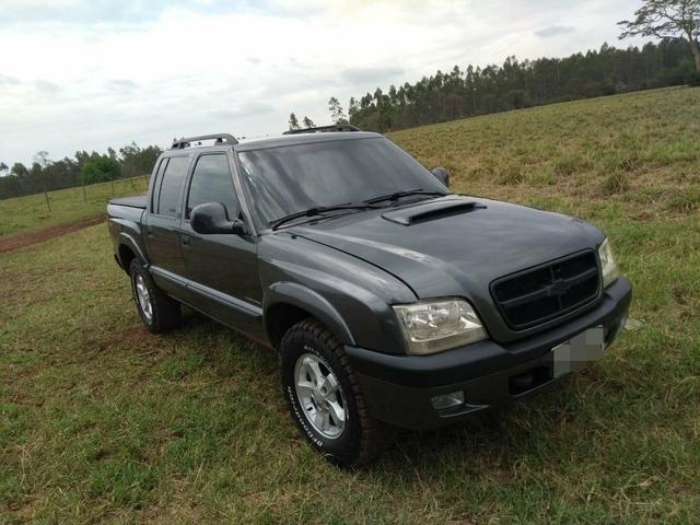 Vendo camionete s10 - Foto 2