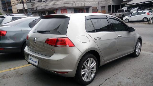 Volkswagen Golf Comfortline 1.0 TSI - Foto 6