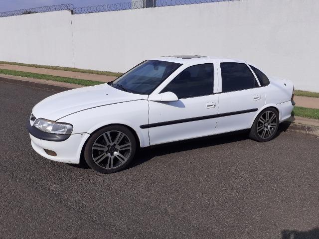 Vendo ou troco por carro de maior valor - Foto 2