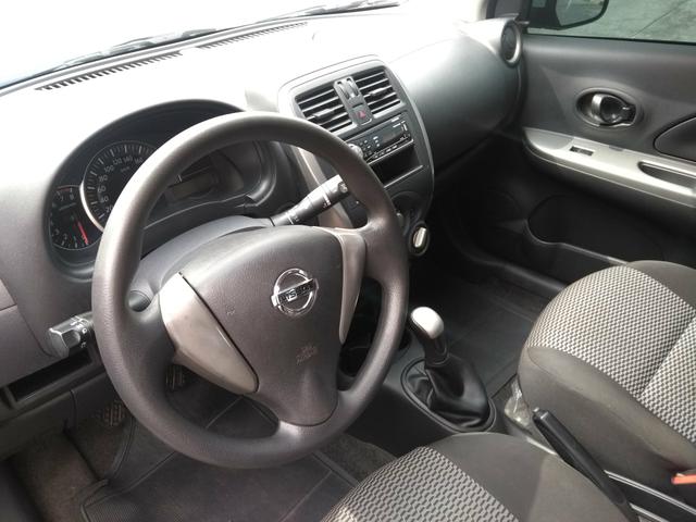Nissan March - Foto 8