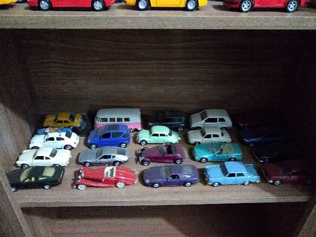 Carrinhos de coleção - Foto 4