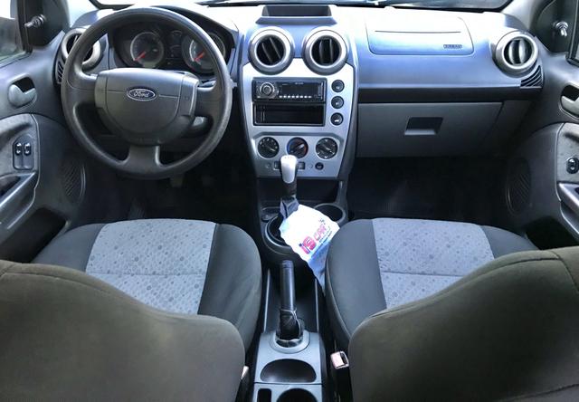 Ford Fiesta Hatch 1.0 2014 - Completo - Foto 7
