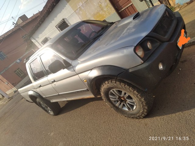 L200HP ANO 2008 COMPLETA