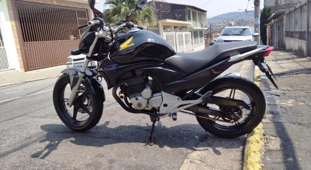 HONDA CB 300