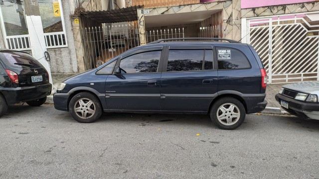 VENDE-SE ZAFIRA ELEGANCE 2005 R$19.800,00