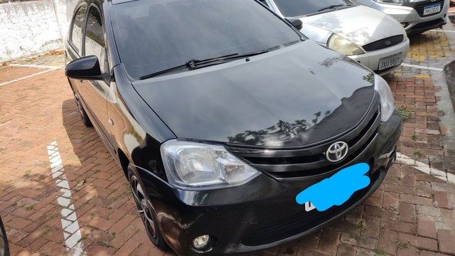 ETIOS X 1.5 SEDAN ANO 2016
