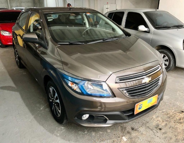 CHEVROLET ONIX LTZ 1.4 AUTOMÁTICO 2014