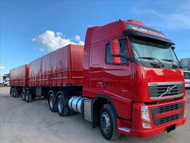 VOLVO FH - BITREM GRANELEIRA 7 EIXOS