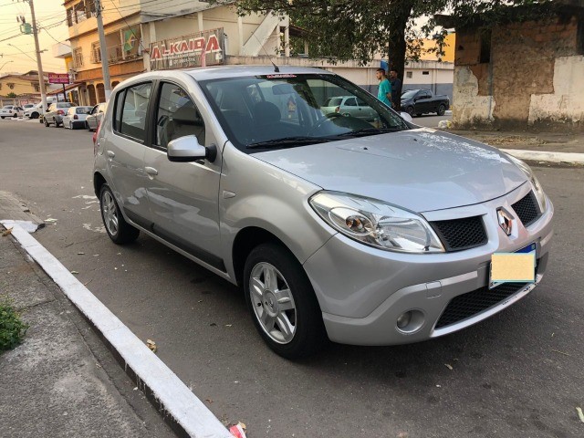 SANDERO PRIVILEGIE 1.6 8V