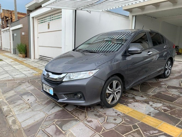 HONDA CITY EX AUTOMÁTICO