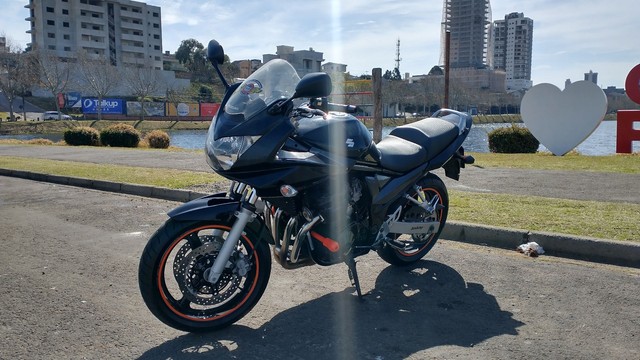 SUZUKI BANDIT 650S