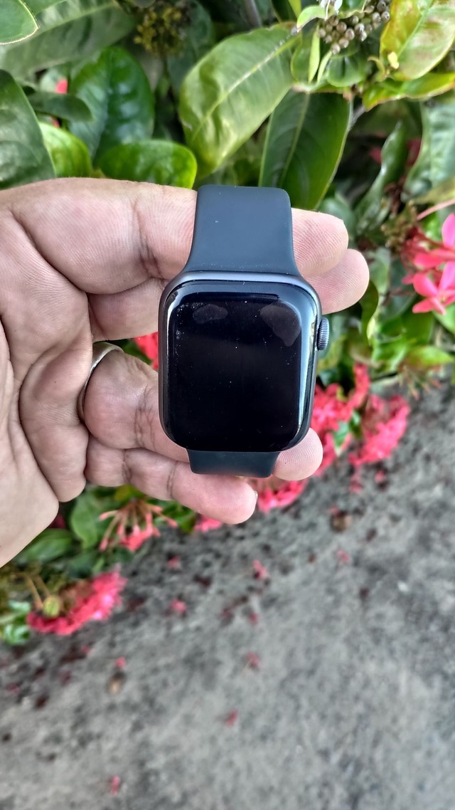 apple watch series 4 44mm olx