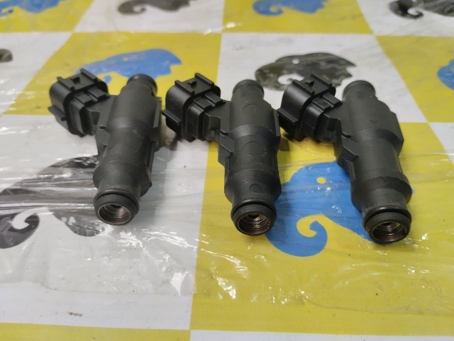 Conjunto Kit 3 Bicos Injetores Combustivel Originais Hb20 1.0 3cc 2020-22 Cod 35310-04ht0  - Foto 2