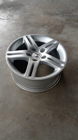Roda liga leve aro 16 Honda Civic 2009 original  - Foto 2