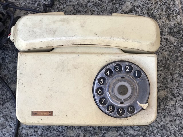 Telefone antigo 
