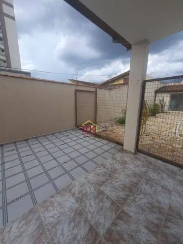 Casa maravilhosa com 3 suites e piscina!!! Oportunidade