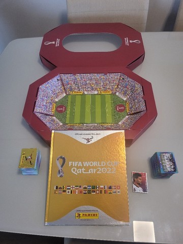 Kit Copa do Mundo 2022  - Álbum Dourado + Box Estádio + todas as figurinhas para colar