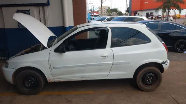 Celta para vender ou para troca e mais volta em dinheiro?, faça sua proposta !